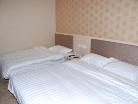 Отель Super 8 Nanjing Jiefang Road Экстерьер фото